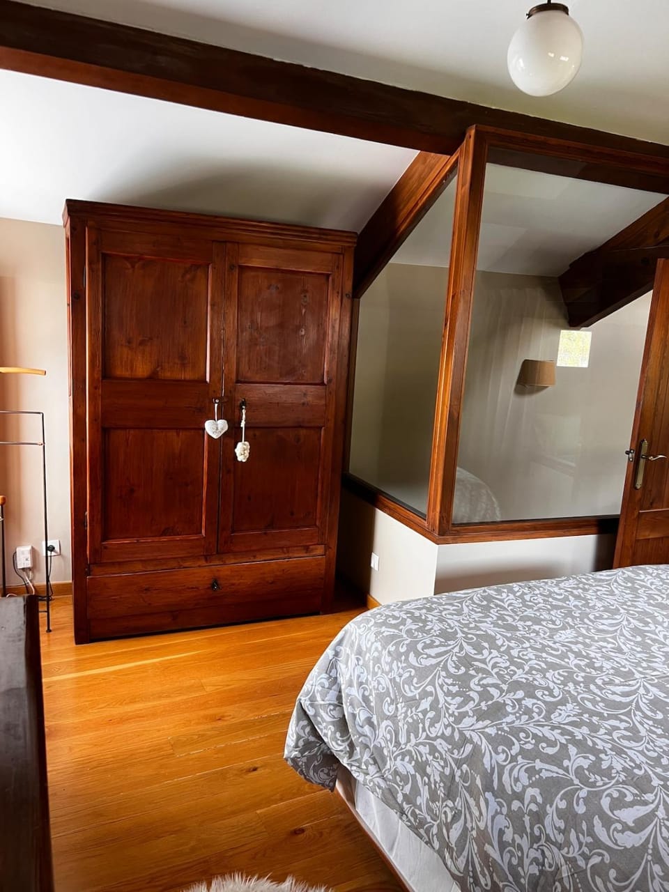 Bedroom, wardrobe