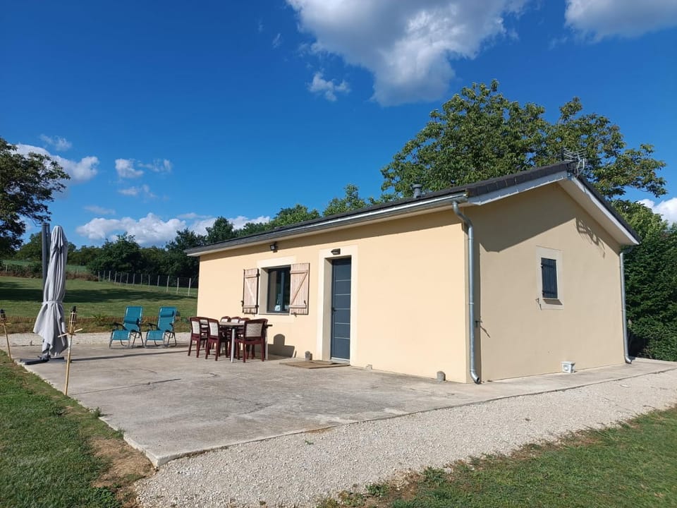 Property building, Natural landscape