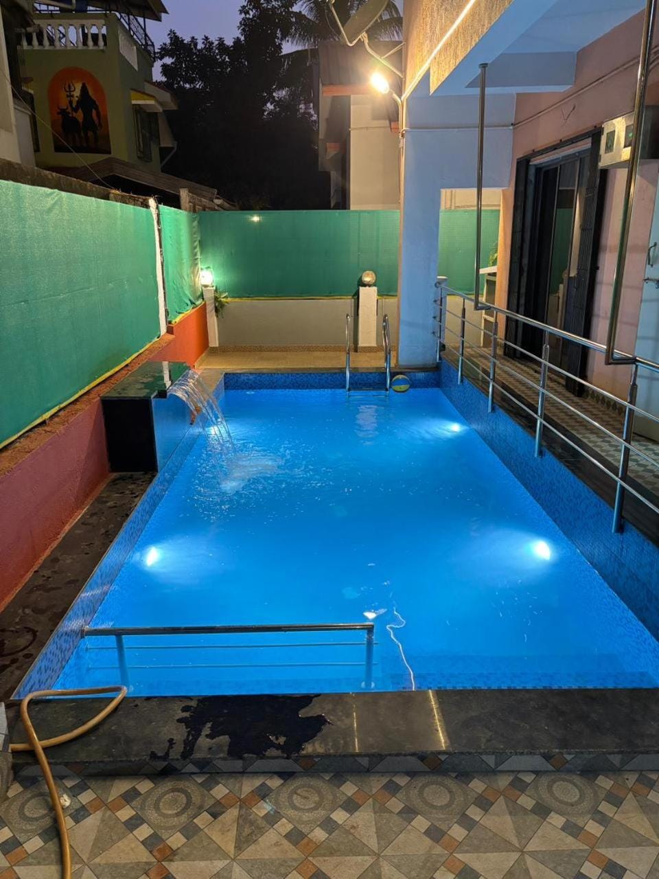 Pool view, Swimming pool
