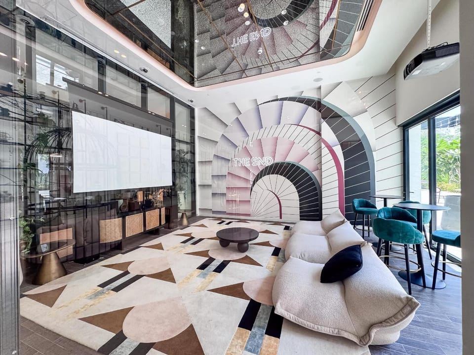 PVH - Mesmerizing 2BR - Golfville Dubai Hills Apartment in Dubai