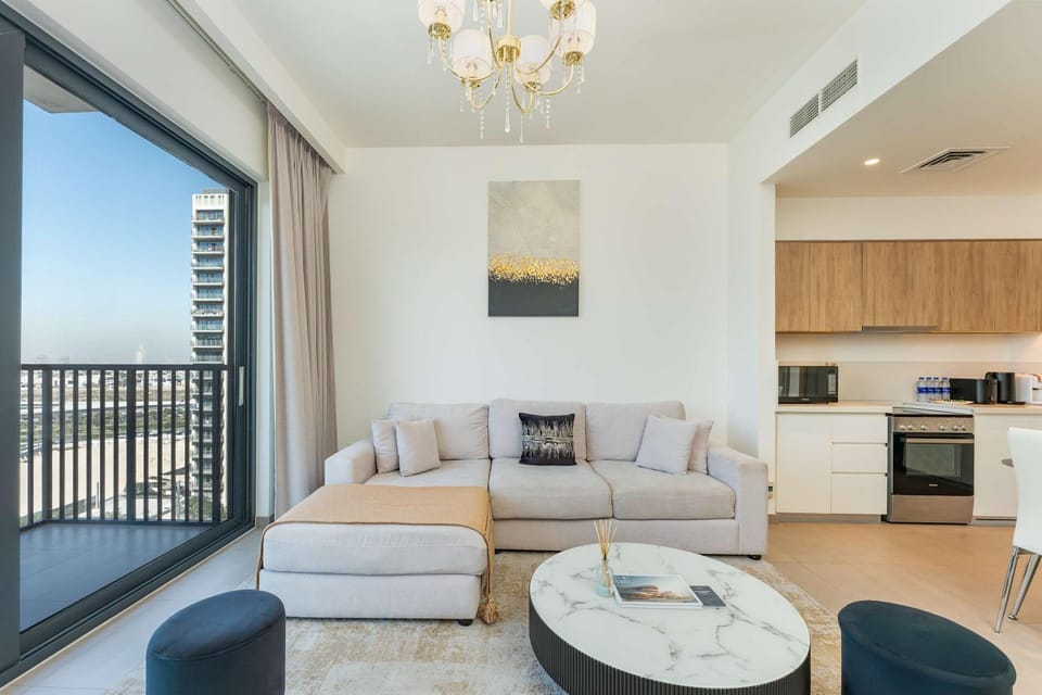 Kitchen or kitchenette, Living room, Seating area
