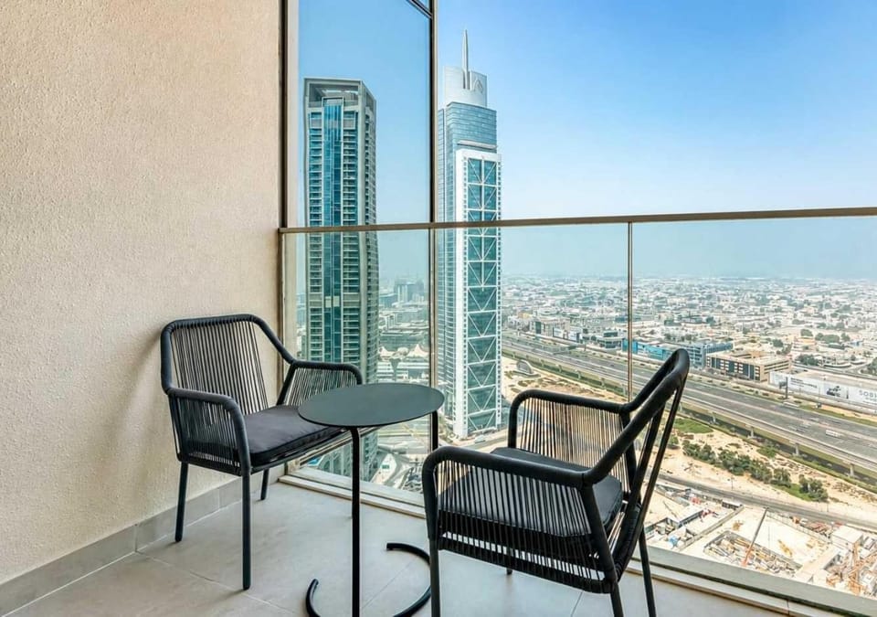 PVH - Forte Tower 1 - Opulent 2BR near Dubai Mall Apartment in Dubai