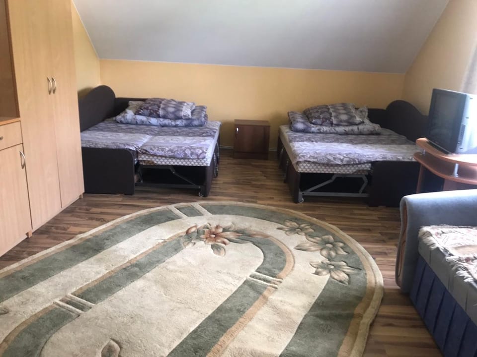 Перлина Bed and Breakfast in Ukraine
