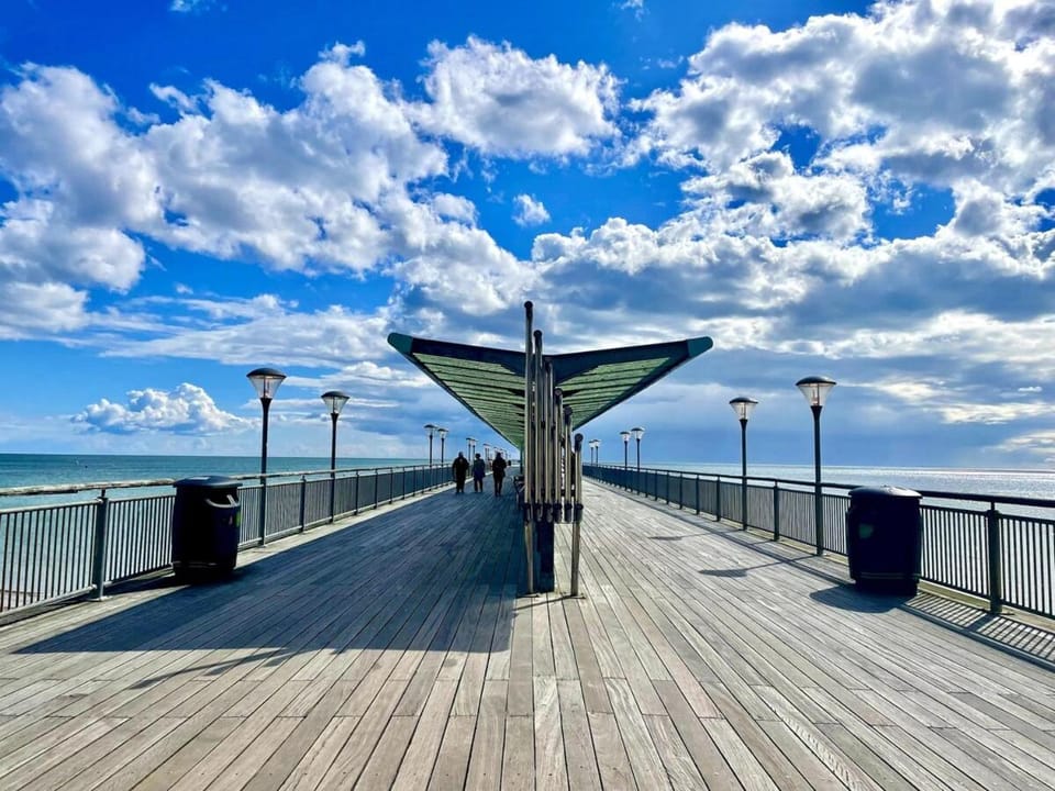 Nearby landmark, Natural landscape