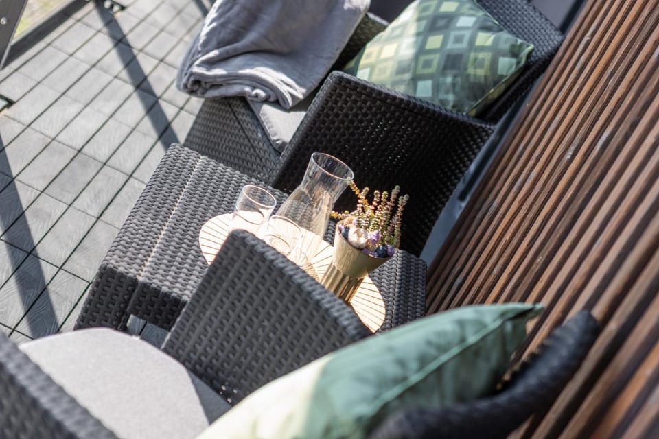Balcony/Terrace, Seating area