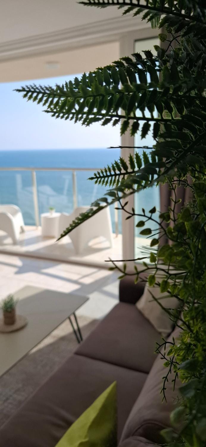 Day, View (from property/room), Balcony/Terrace, Living room, Seating area, Sea view