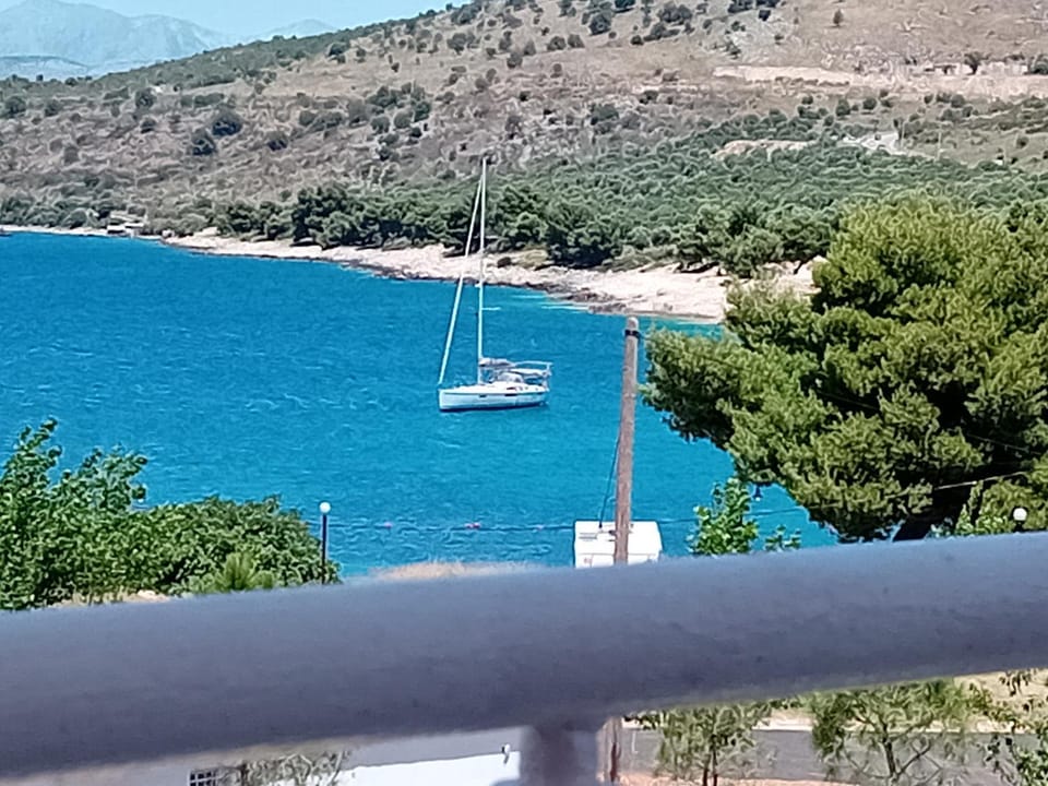 Villa Blue Sea Bed and Breakfast in Ksamil