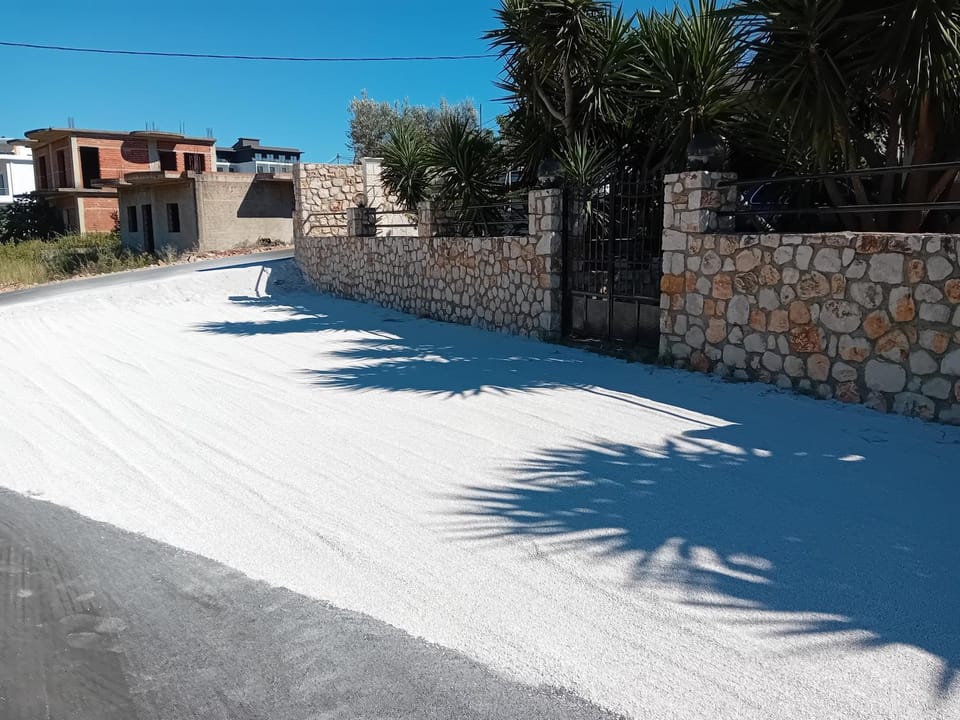 Villa Blue Sea Bed and Breakfast in Ksamil