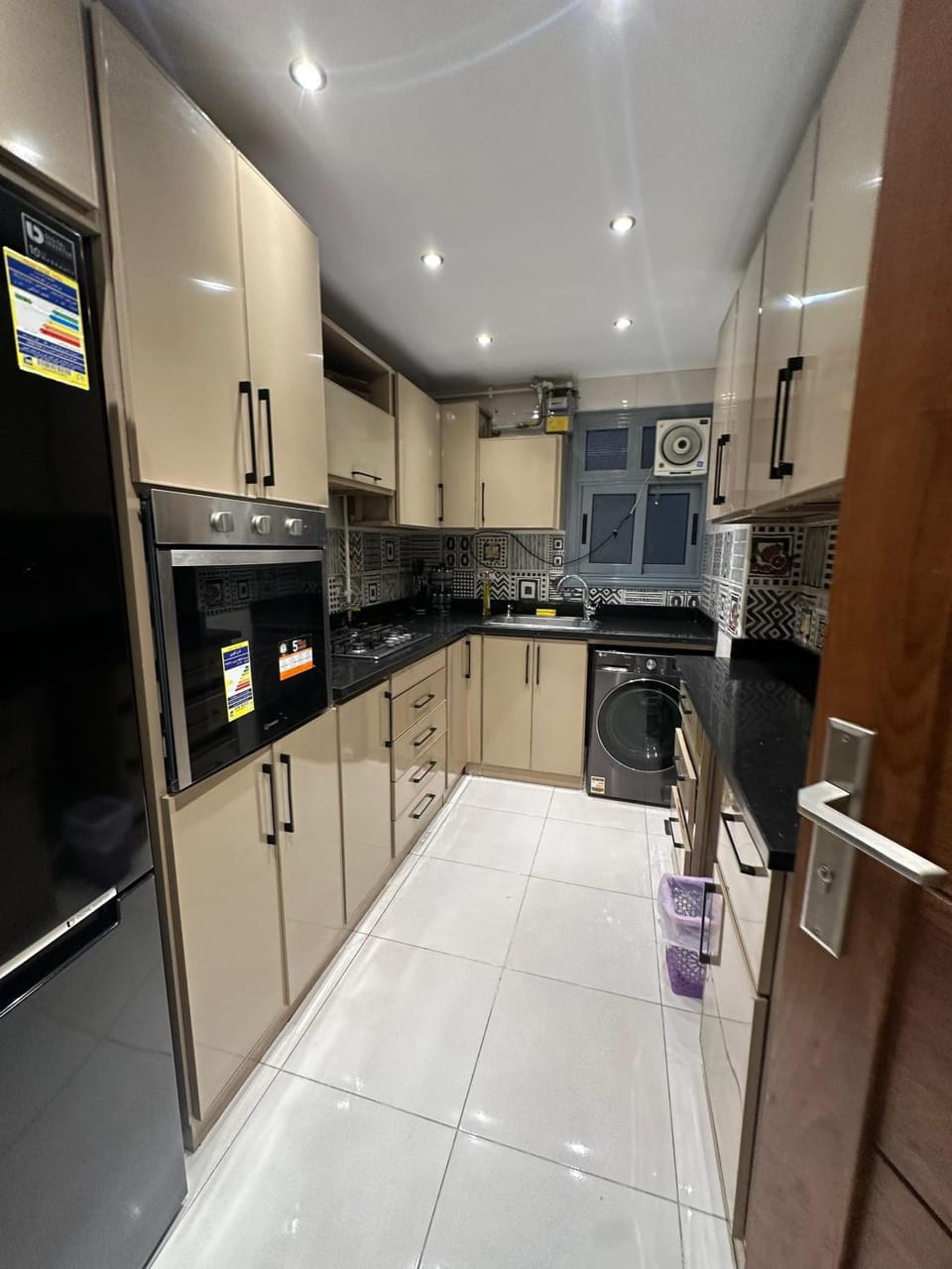 شقة فندقية للايجار في الدقي في ميدان المساحة Apartment in Egypt