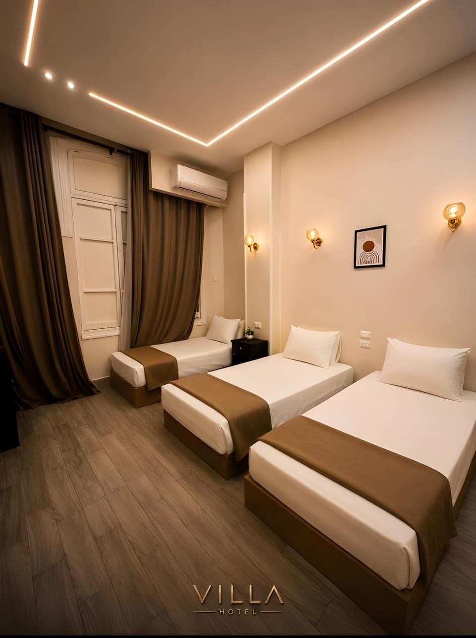 Photo of the whole room, air conditioner