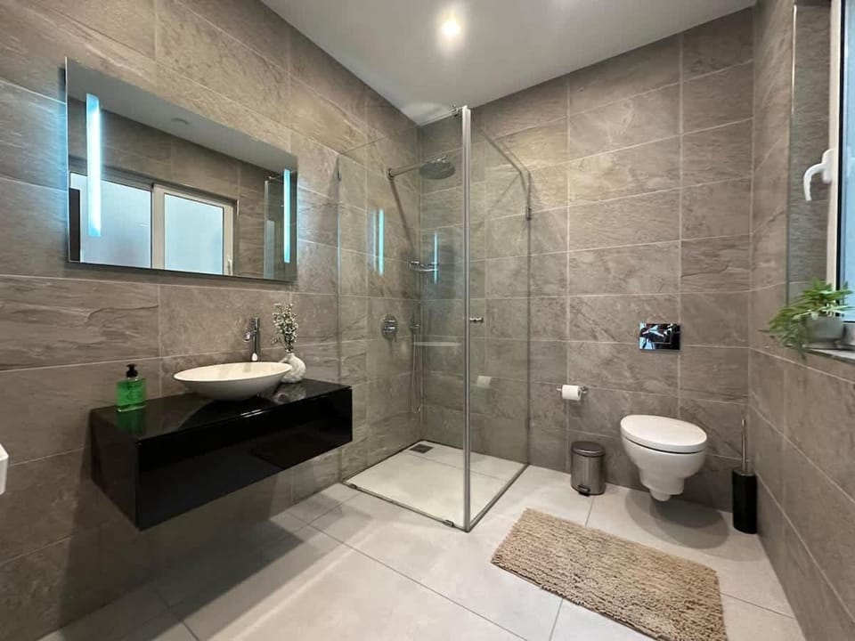 Best view best location 2BR Apartment in Sliema