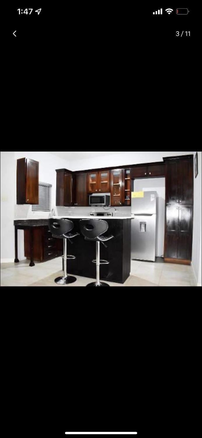 oasis 1 bedroom Kensington cres Apartment in Kingston