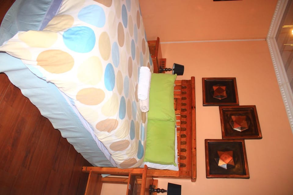 EvehomeStay B&B Bed and Breakfast in Gauteng