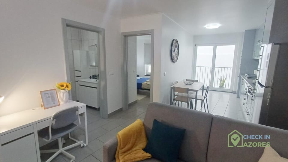 Bathroom, Living room, Seating area, Bedroom