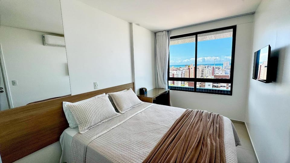 View (from property/room), Photo of the whole room, Bedroom