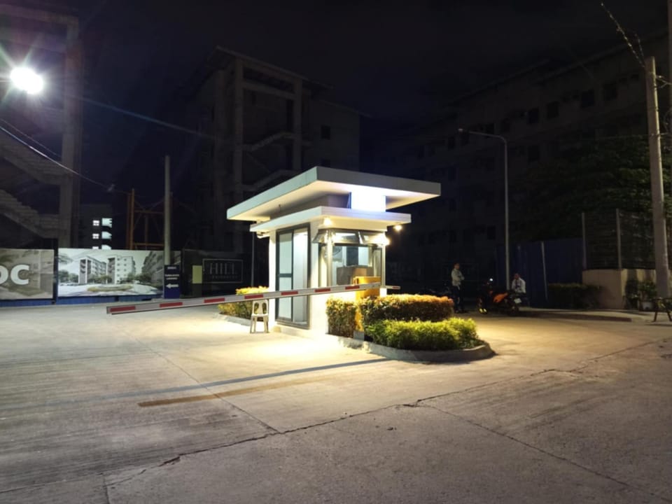 The Hill Crest by Tisha's Collection Apartment hotel in Quezon City