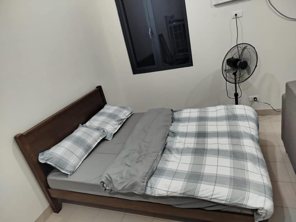 The Hill Crest by Tisha's Collection Apartment hotel in Quezon City