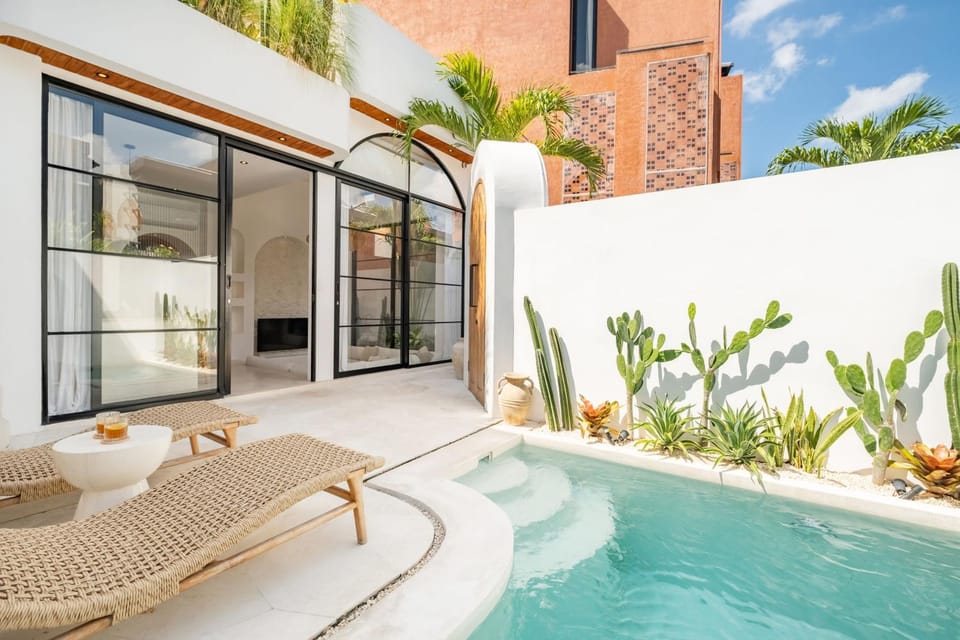 Pool view