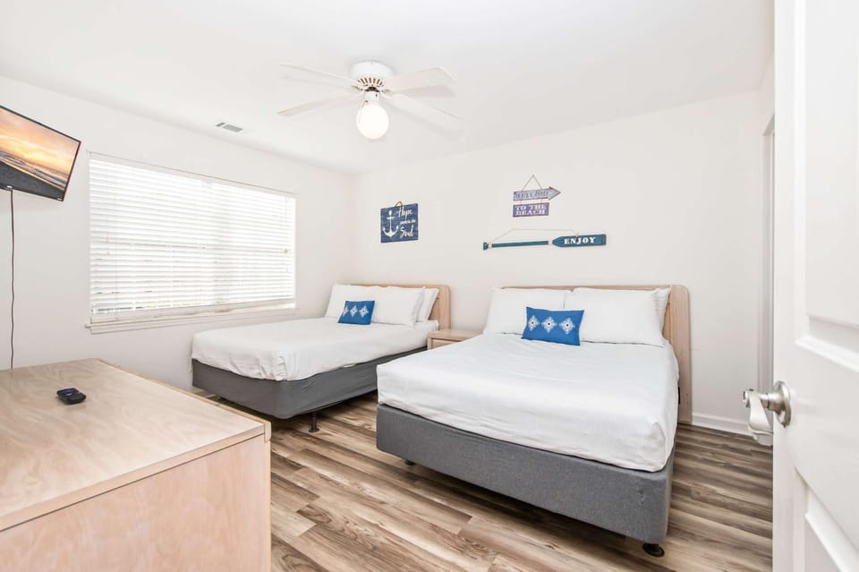 Serenity is Yours Oceanfront Pool SP1 House in North Myrtle Beach
