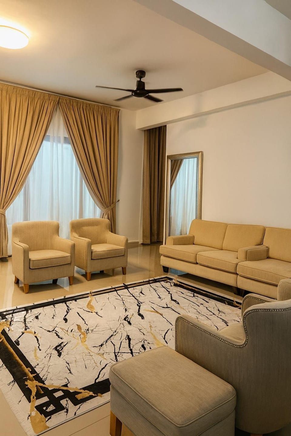 SAMPOISGT VILLA HOMESTAY - 3 Bedroom Landed House - Near Bangi Avenue, BACC, Bangi Wonderland, UKM, GMI, EVO, Bangi Gateway, KIPMall House in Negeri Sembilan, Malaysia