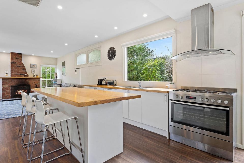 Ocean Beach Classic Sorrento House in Melbourne Road