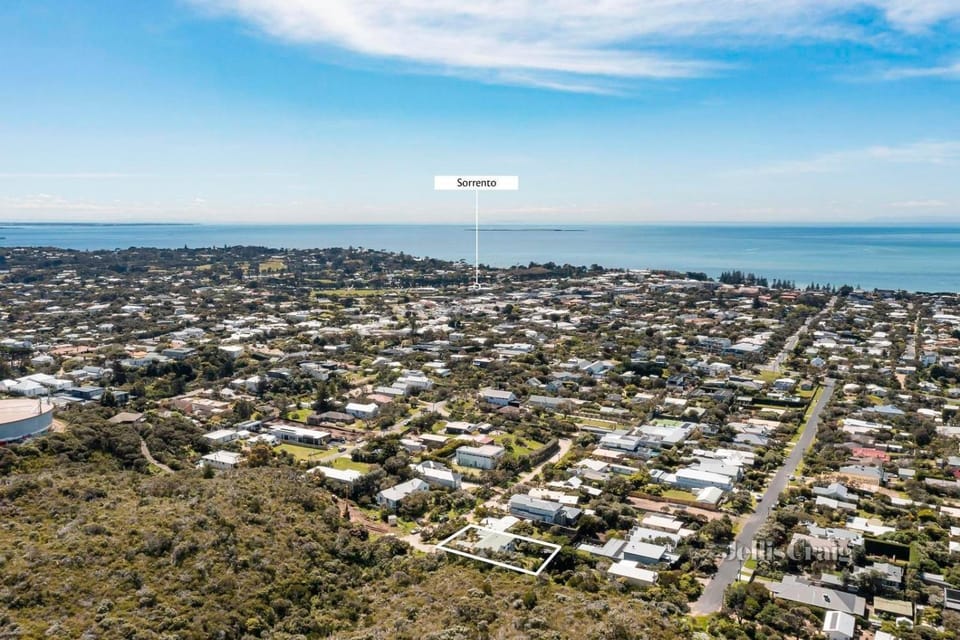 Ocean Beach Classic Sorrento House in Melbourne Road