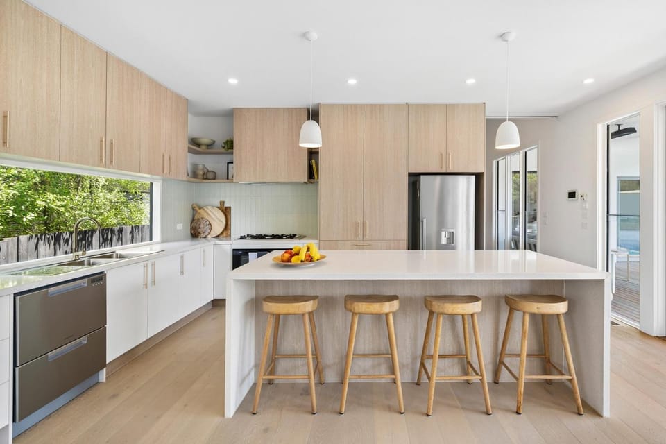 Sunset Shores Sanctuary House in Melbourne