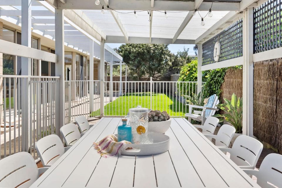Diamond Bay Beach House House in Melbourne Road