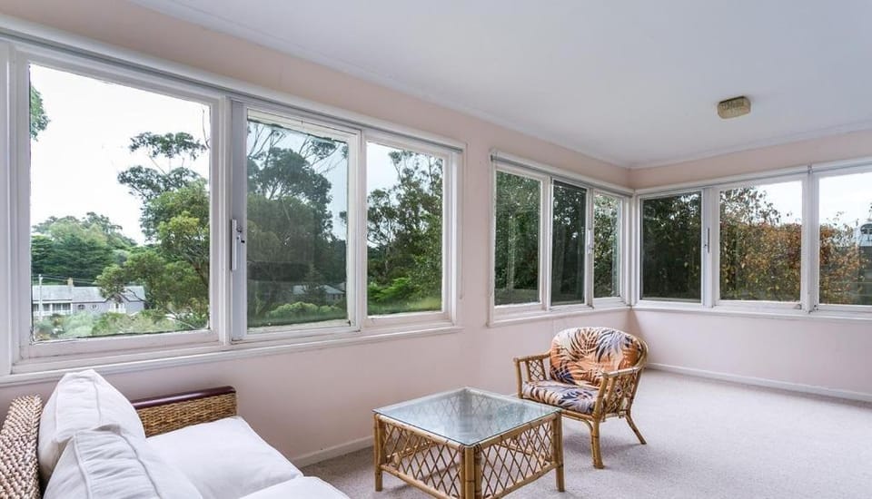 Back Beach Lodge House in Portsea