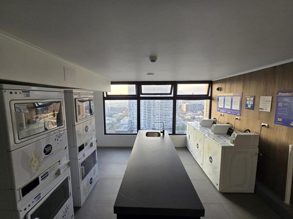 19th floor mountain view Free Parking Apartment in Santiago