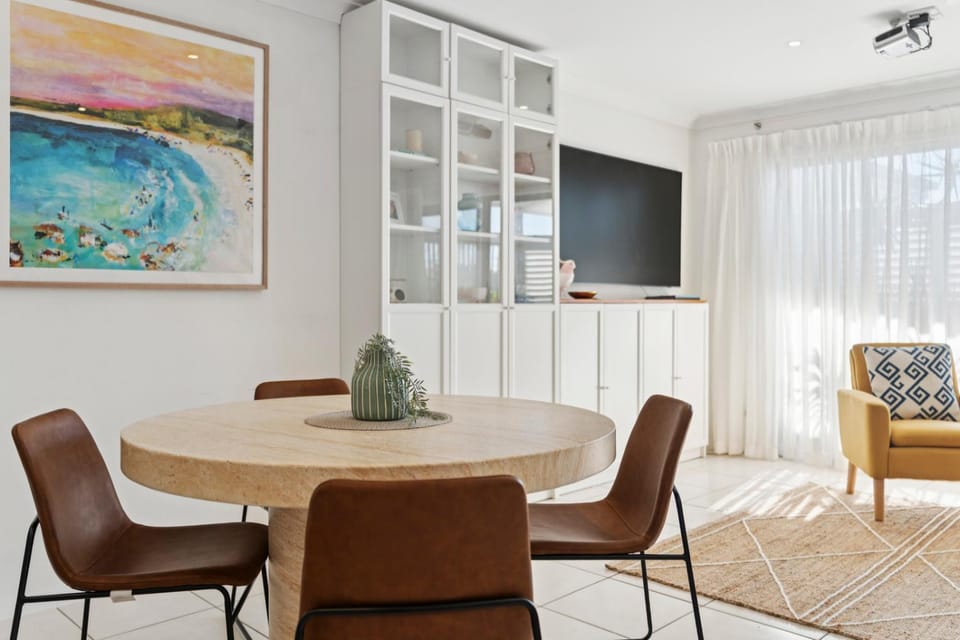 Jetty Blonde - Bright, Beachy & Perfectly Located House in Coffs Harbour