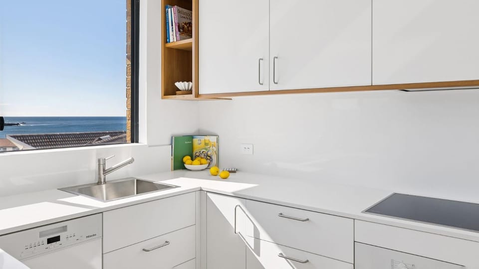 Natural landscape, Kitchen or kitchenette, stove