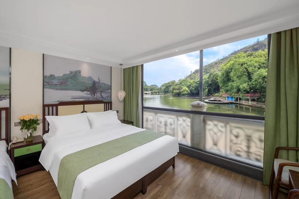 Natural landscape, View (from property/room), Lake view, Mountain view