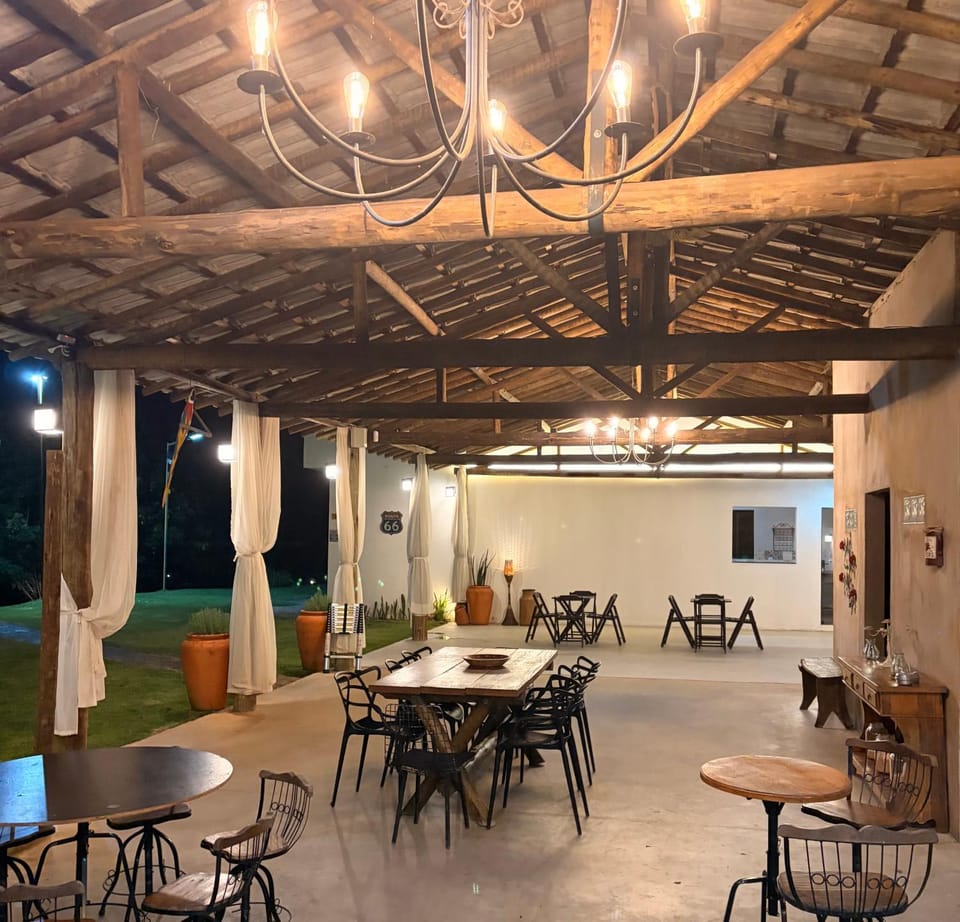 Sitio Lago das Palmeiras House in State of São Paulo