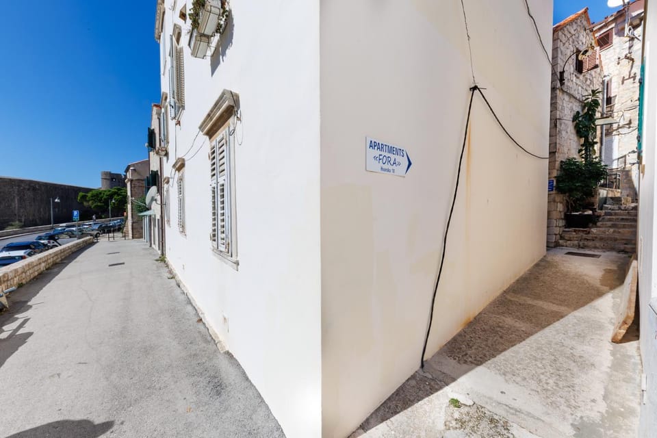 Penelope, rustic apartment next to the City Walls Apartment in Dubrovnik
