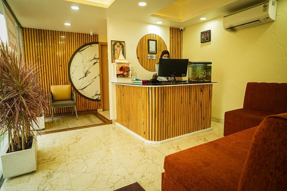 Rose Manor suites Hotel in Dehradun