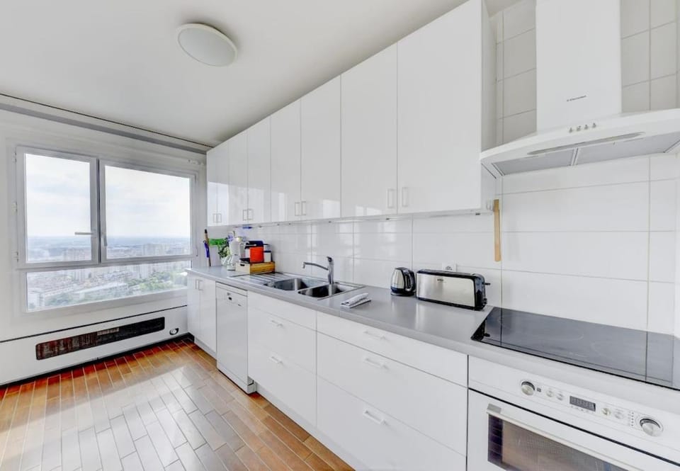 Avenue d'Italie - CI - Stylish 24th-floor apartment with Paris views Apartment in Paris