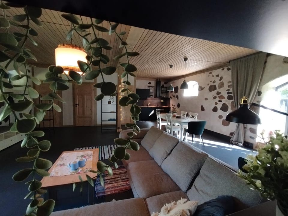 Seating area