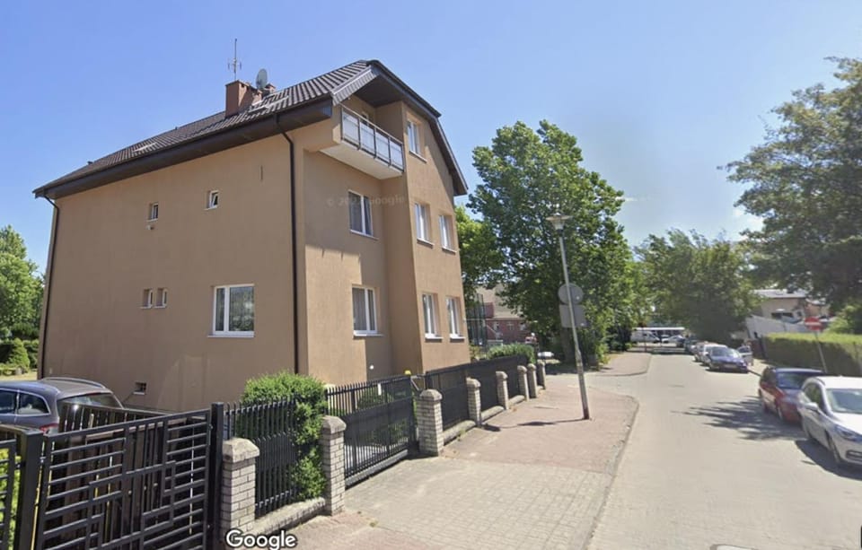 Day, Neighbourhood, Street view, Location