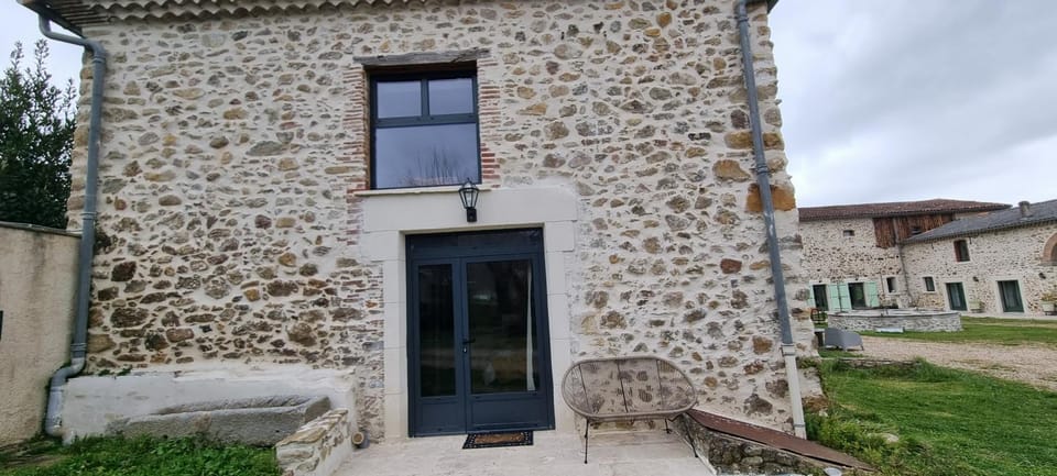 La Métairie du Château, Elie l Chambre Climatisée Apartment in Mazamet