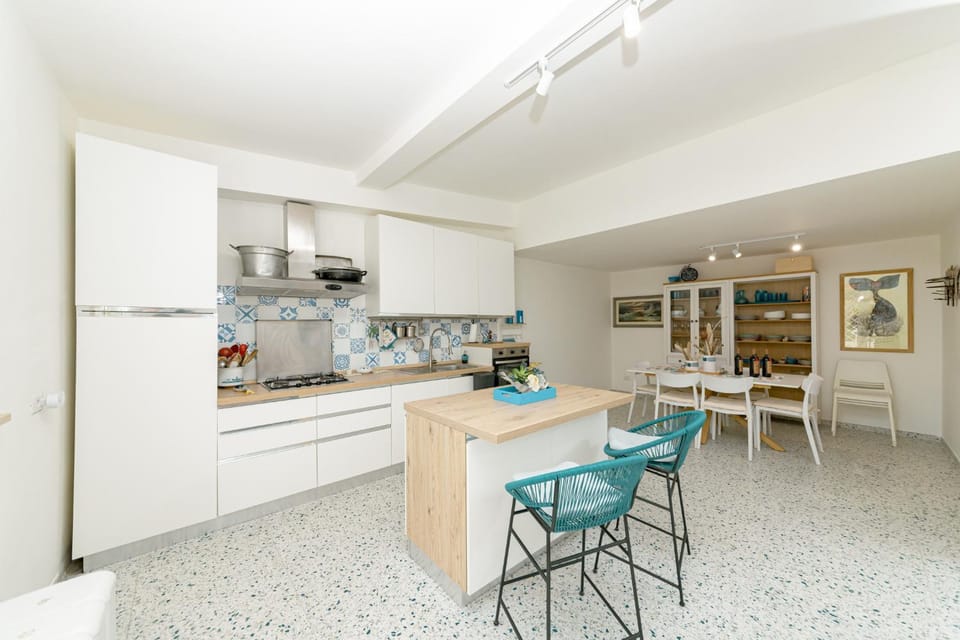 Communal lounge/ TV room, Living room, kitchen