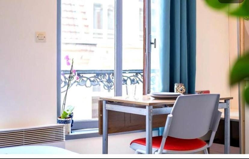 Naroc1 Apartment in Lille