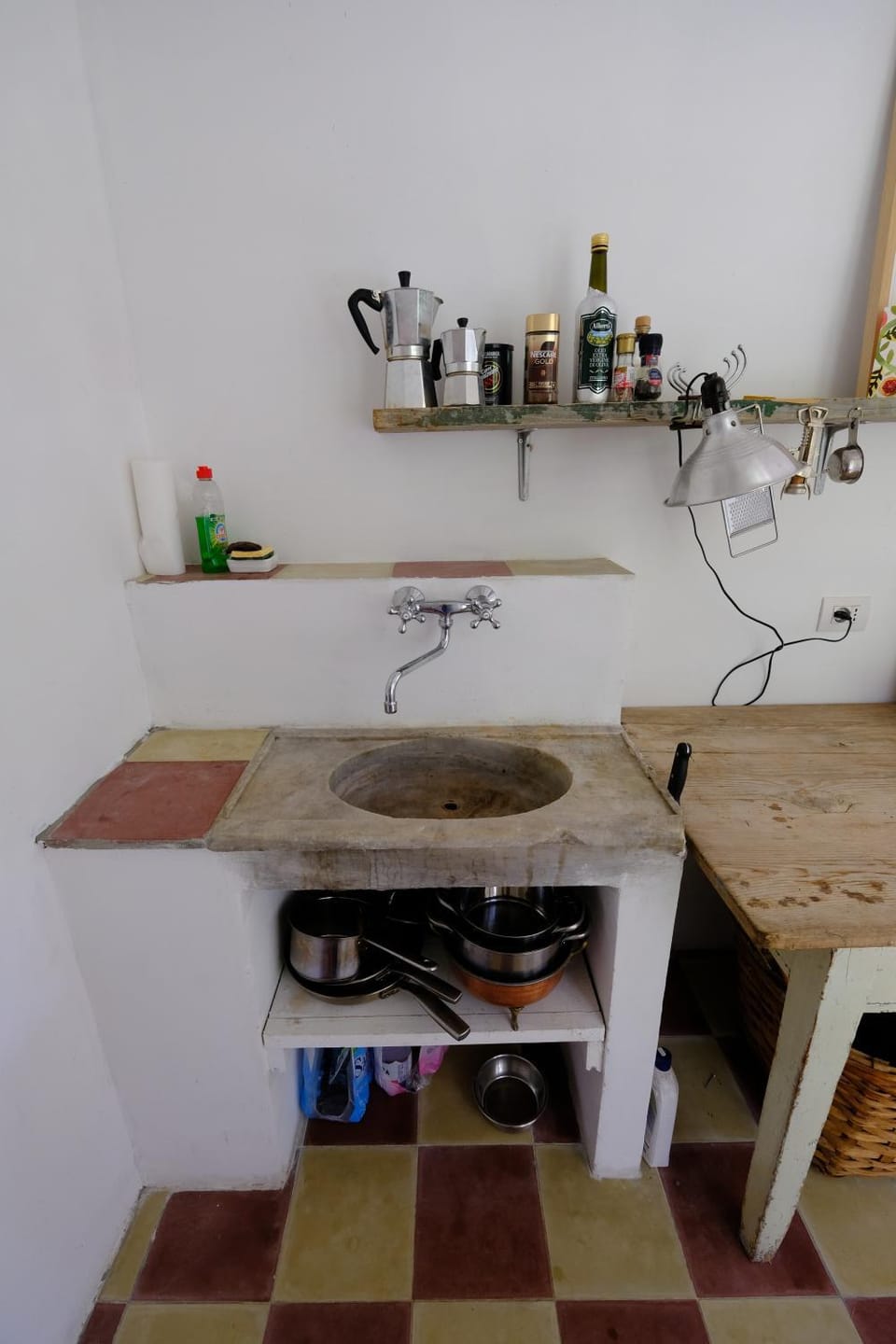 Kitchen or kitchenette