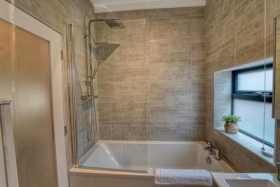 Zest Homes 36 Barton Road House in Hereford
