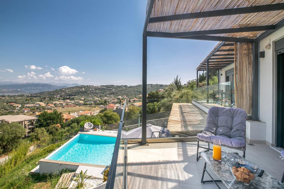 Green Hill Lefkada Maisonette Apartment in Lefkada, Lefkada Municipality, Greece