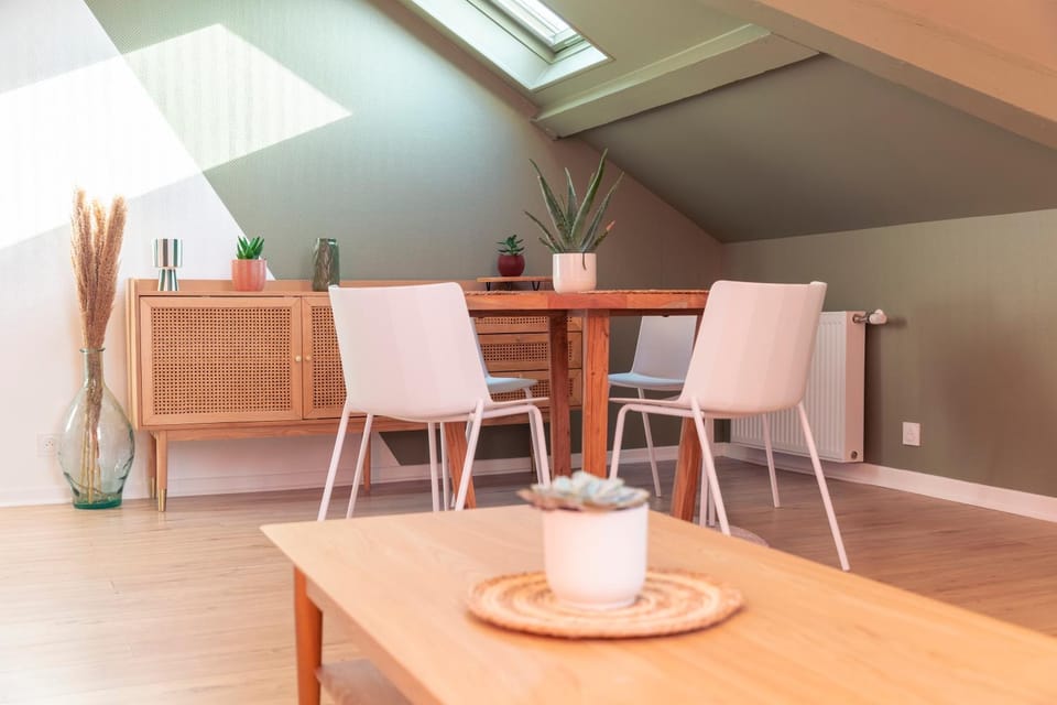 Living room, Lounge or bar