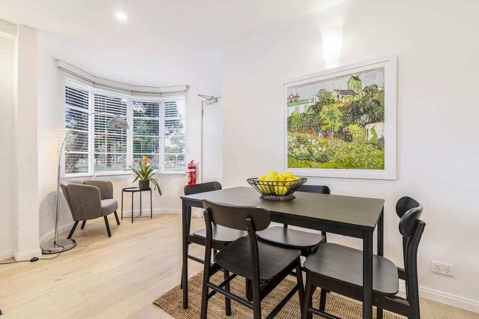 Other, Dining area