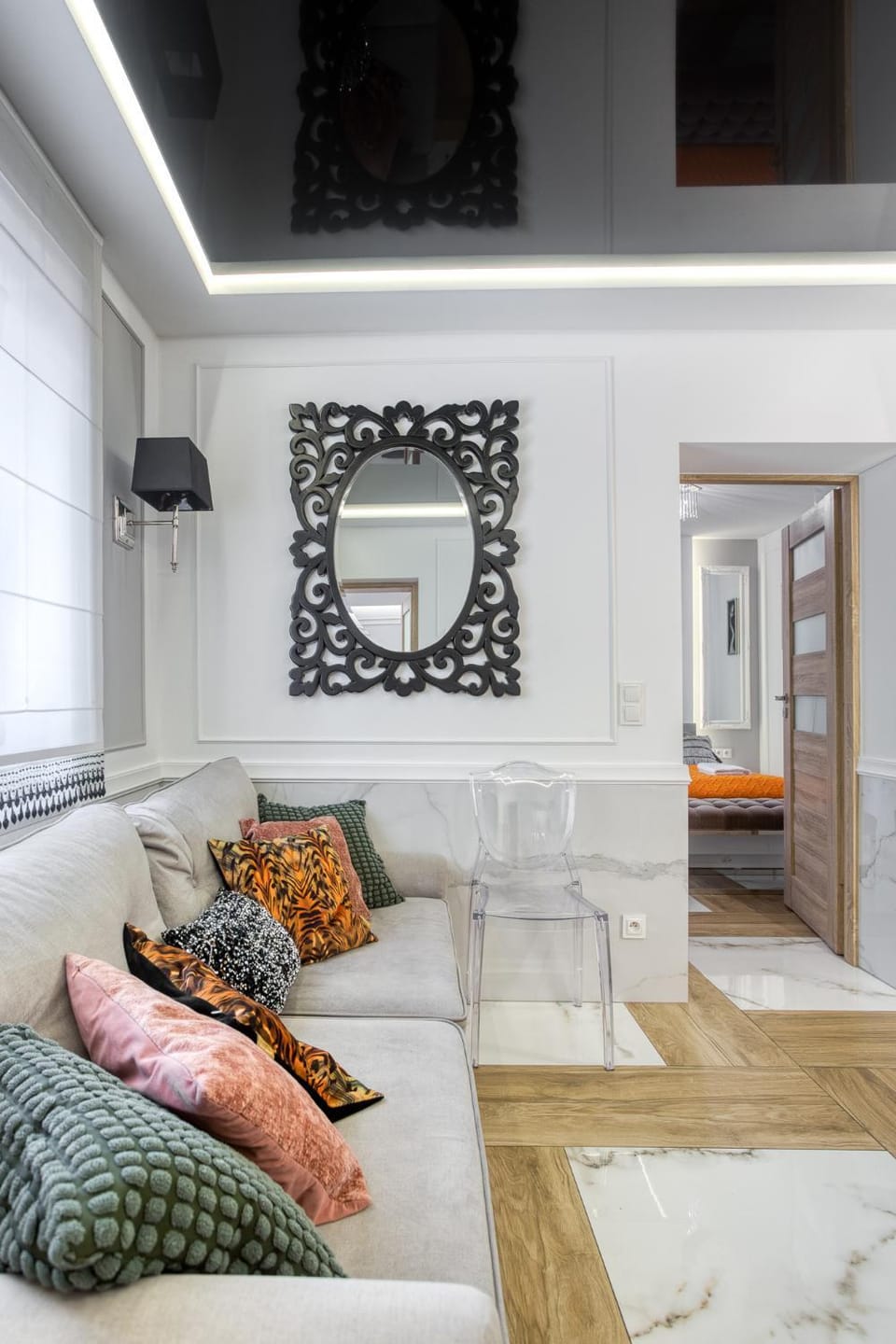 Communal lounge/ TV room, Living room