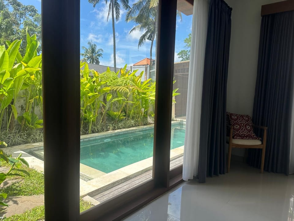 Property building, Bedroom, Pool view