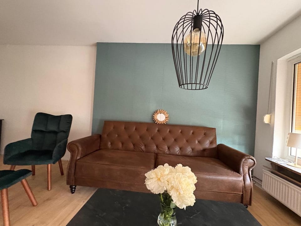 Ferienhaus nähe Stadtpark, renoviert, Businesswohnung, Monteurwohnung, Geschäftsreisendewohnung, Garten, Balkon,Parkplatz Apartment in Lower Saxony, Germany